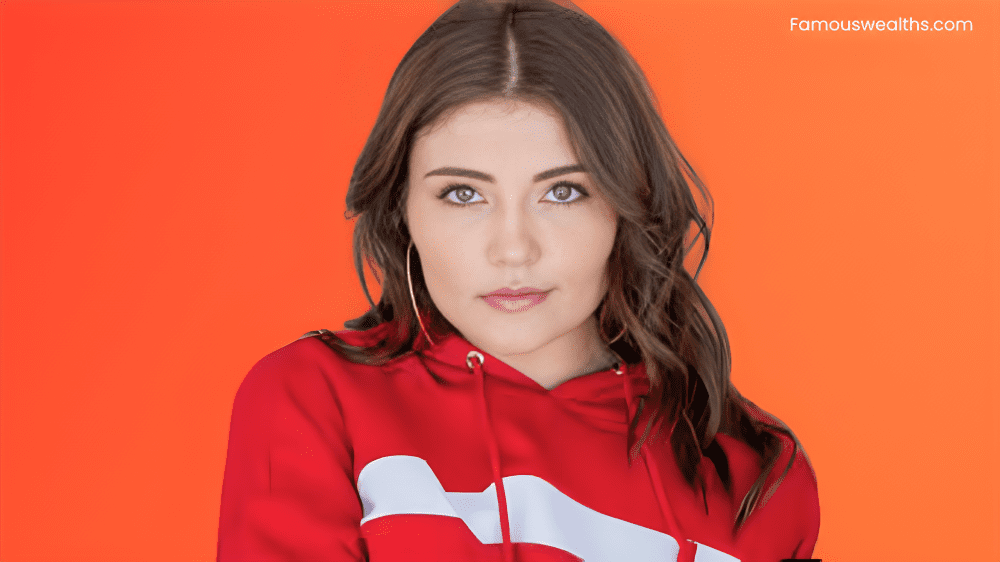 Adria Rae Net Worth, Biography, Real Name, Age, Height